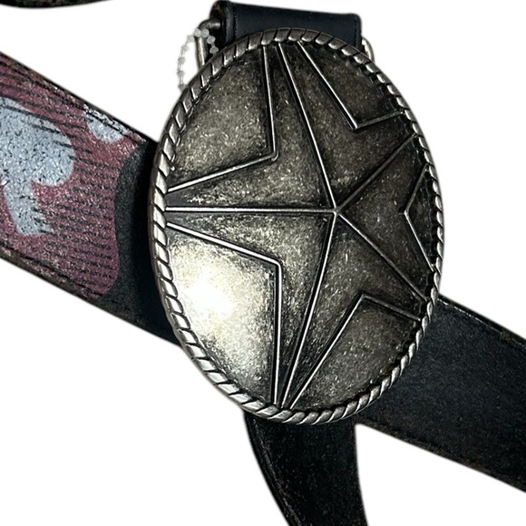 Women’s M Y2K Big Star belt- absolutely the most Y2K- Big Star was HUGE! GUC - Picture 8 of 13